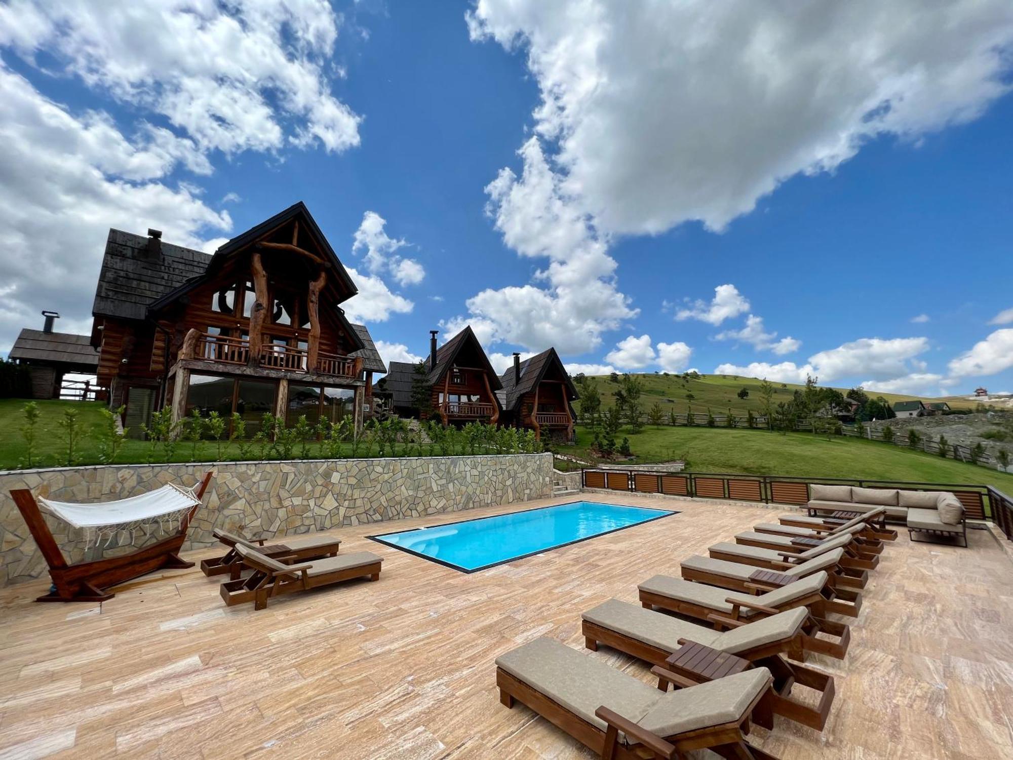 Wooden Valley Zlatibor Resort Esterno foto